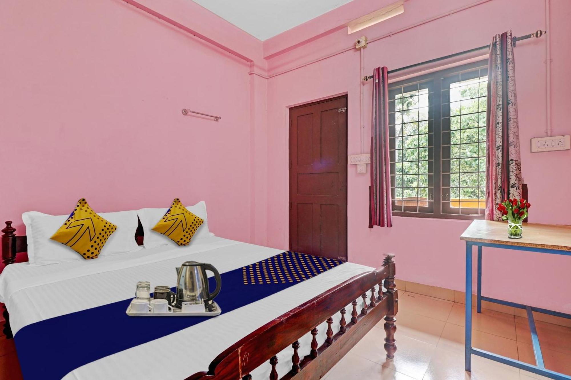 Spot On Jayesh Guest House Nashik Zewnętrze zdjęcie