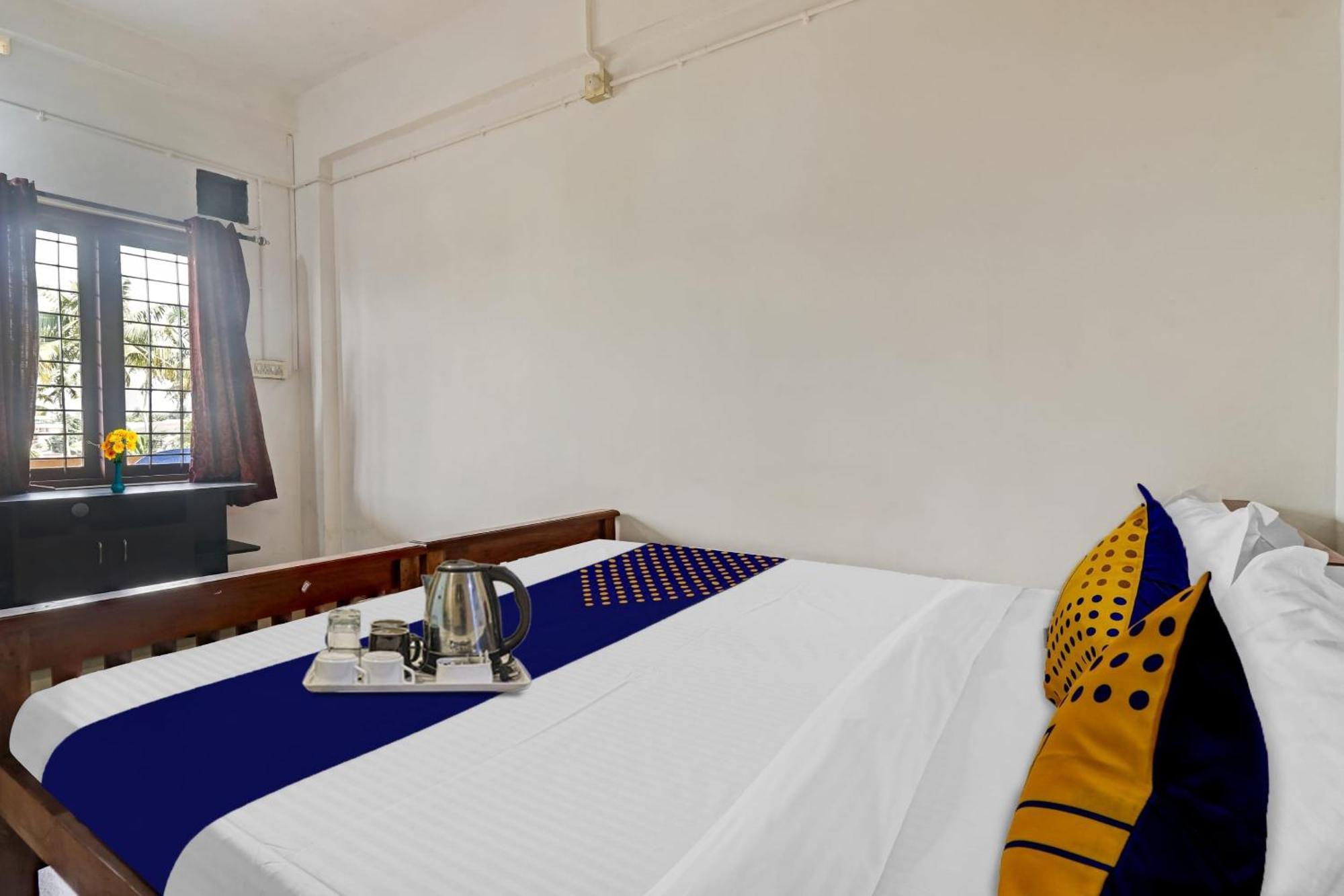 Spot On Jayesh Guest House Nashik Zewnętrze zdjęcie